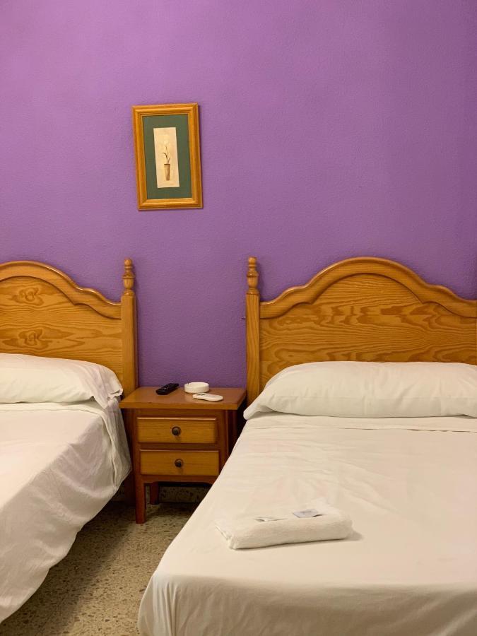 Hostal セセーニャ エクステリア 写真