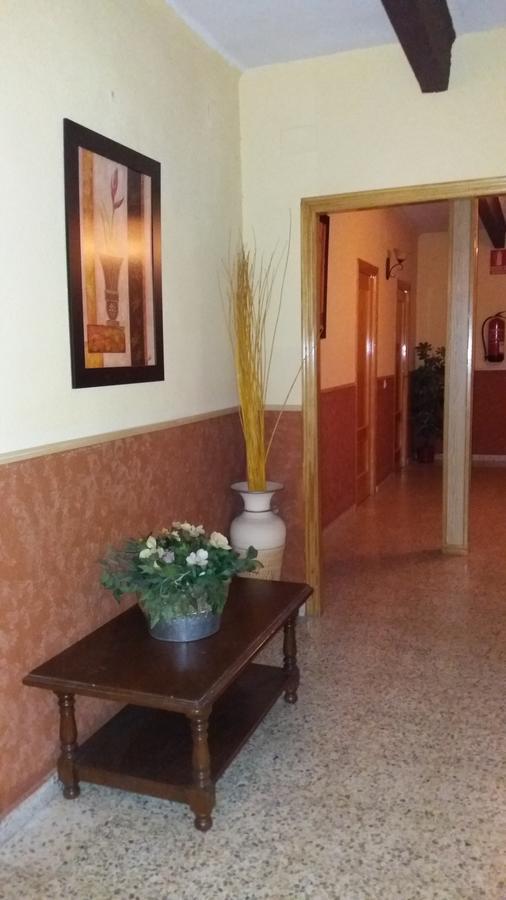 Hostal セセーニャ エクステリア 写真