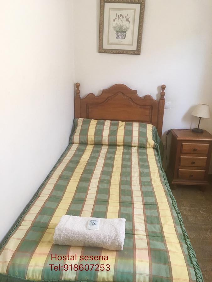 Hostal セセーニャ エクステリア 写真
